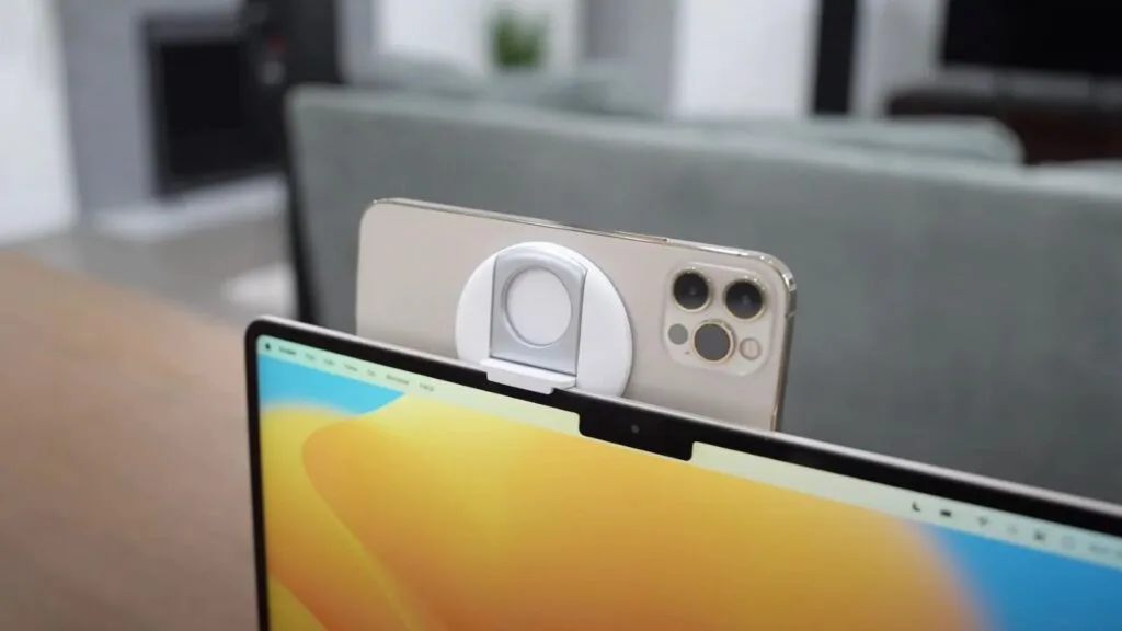 MacOS Ventura: Biến iPhone thành webcam xịn sò với Continuity Camera